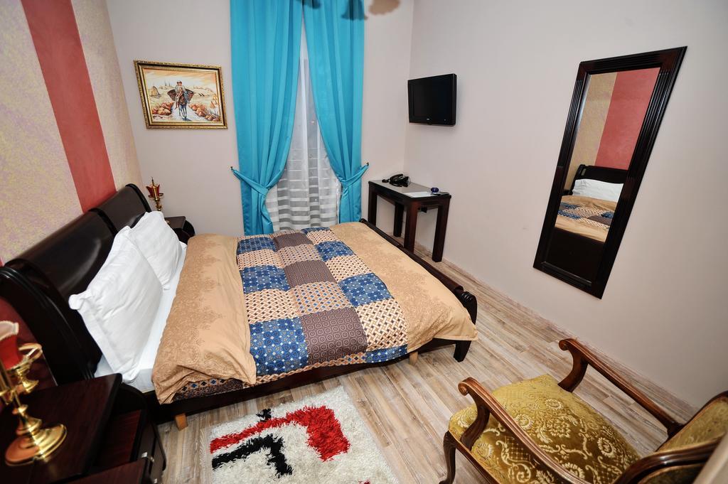 Dream Hotel Тирана Экстерьер фото