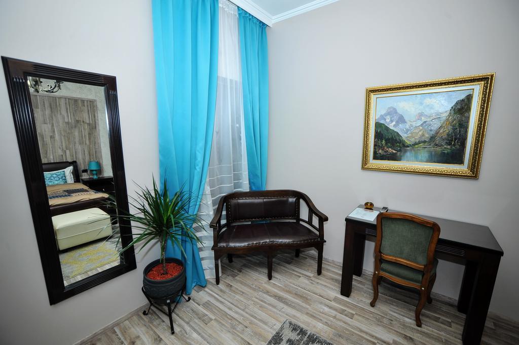 Dream Hotel Тирана Экстерьер фото