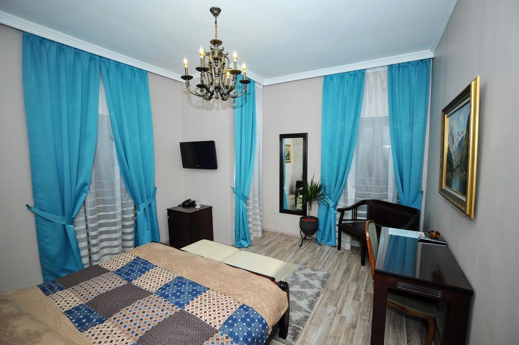 Dream Hotel Тирана Экстерьер фото